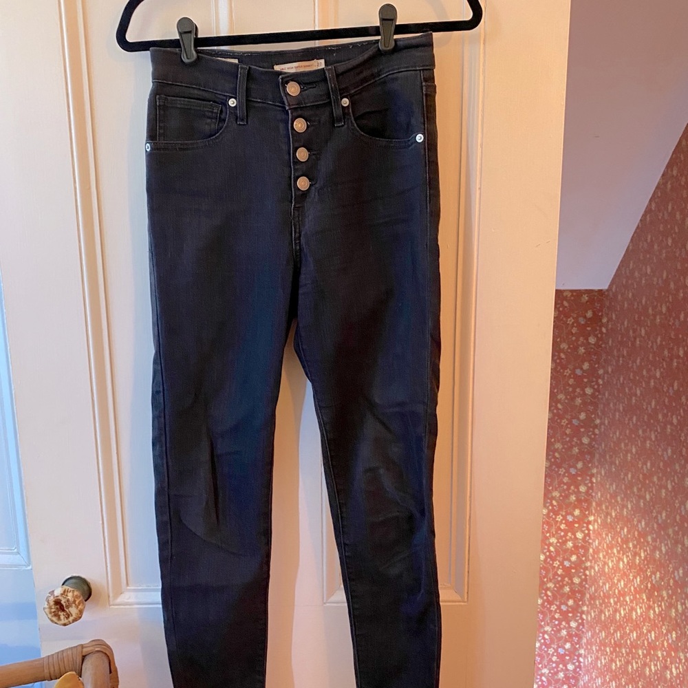 Levi’s Mile High Super Skinny Size 27 jeans
